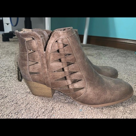 Qupid Shoes - Qupid booties